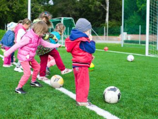 Obozy piłkarskie – dlaczego warto na nie posyłać dzieci?